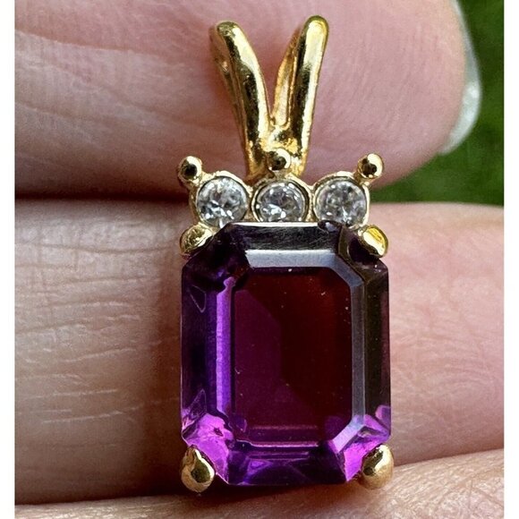 Vintage Purple Gem Slide Pendant Charm 0.75" Rhinestones Metal Gold Tone Prong - Picture 1 of 5